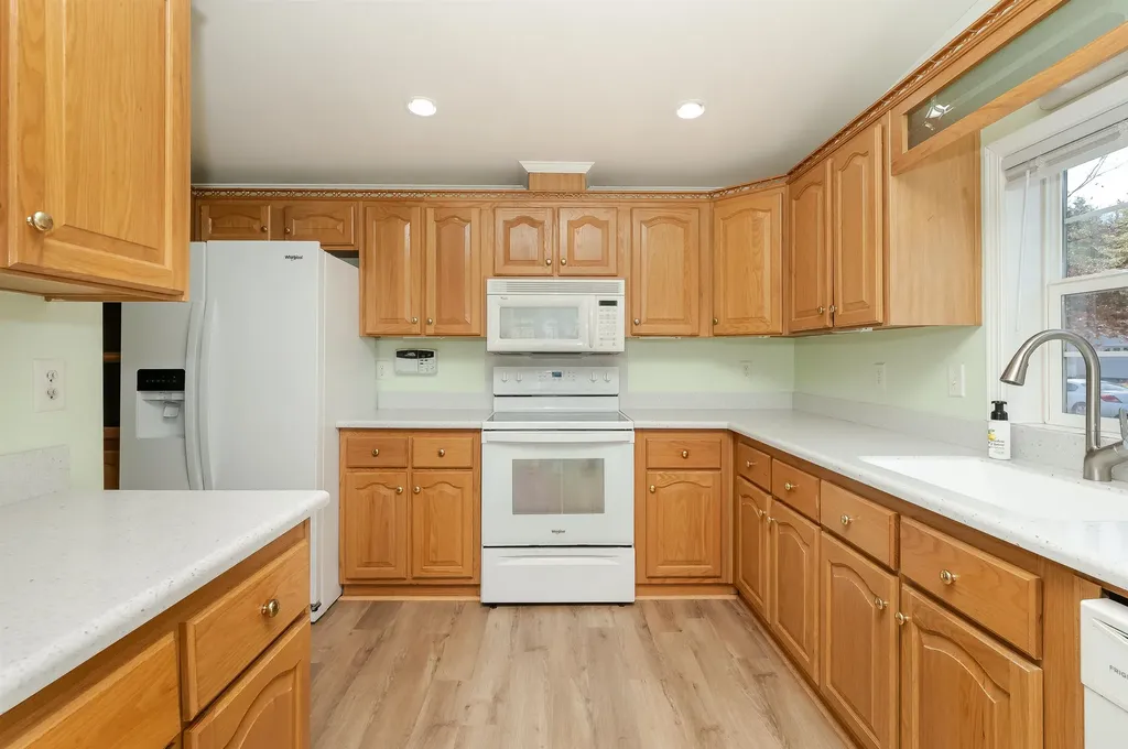 115 Eagle Drive Rochester NH 03868