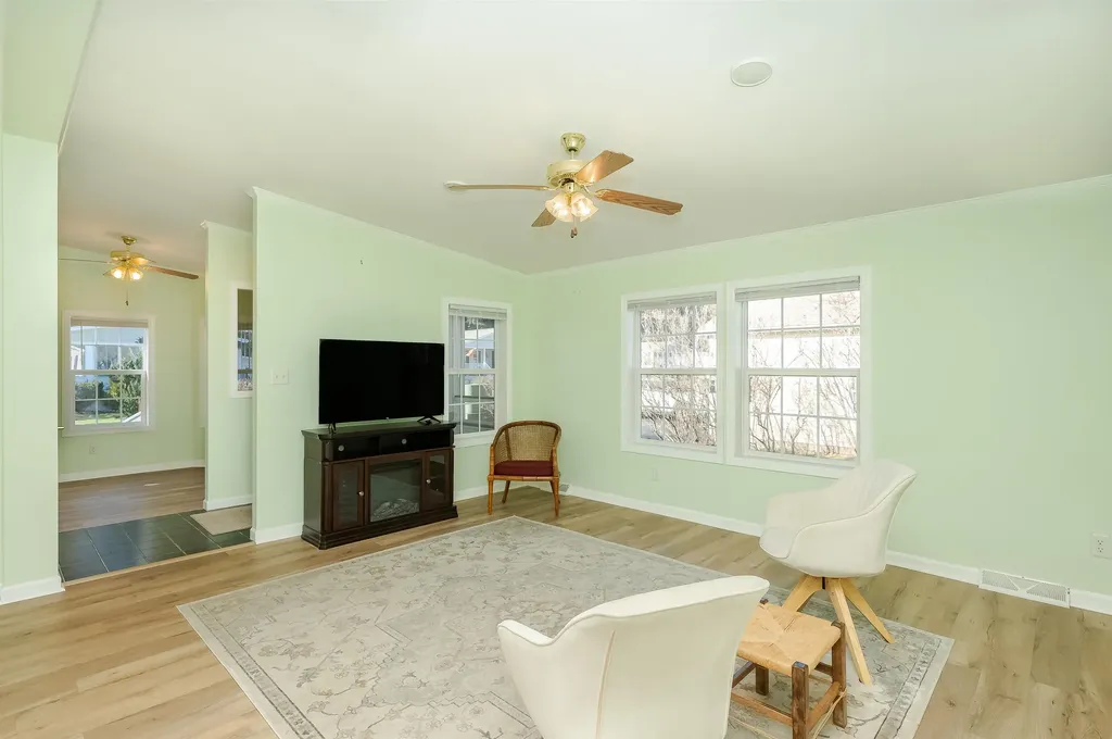 115 Eagle Drive Rochester NH 03868