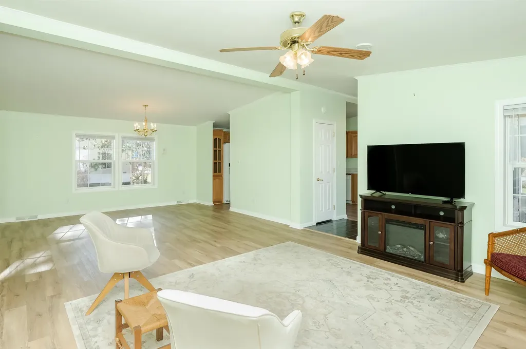 115 Eagle Drive Rochester NH 03868