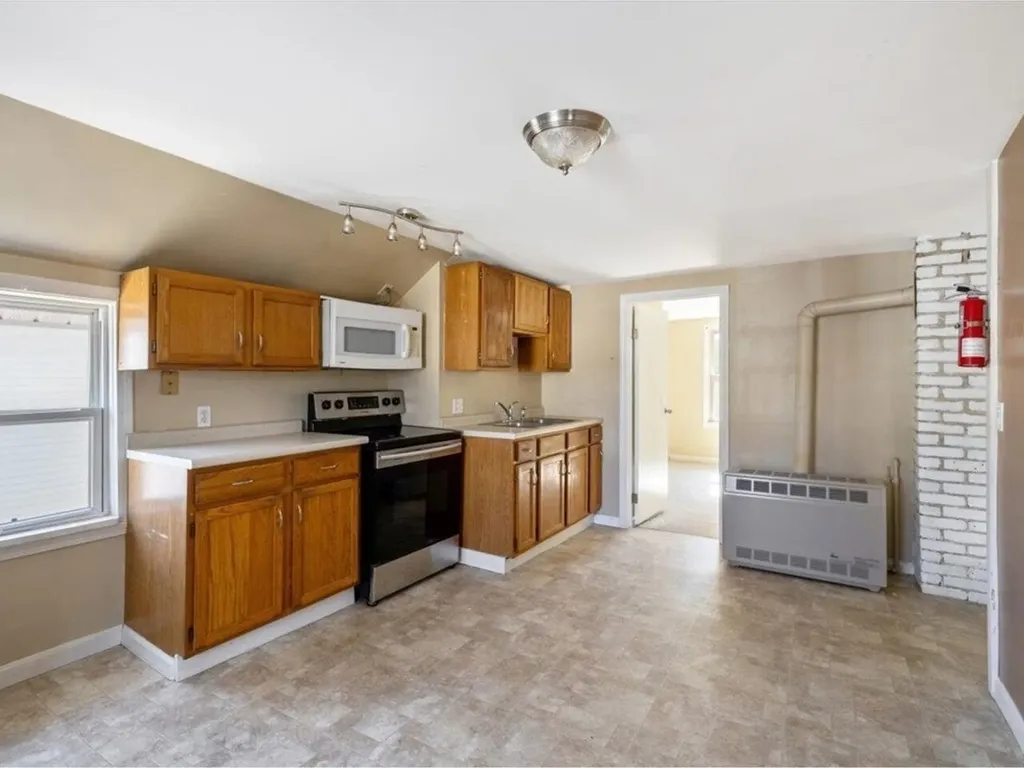 92 West Street Winooski VT 05404