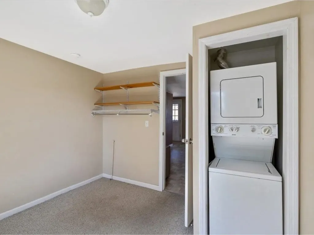 92 West Street Winooski VT 05404