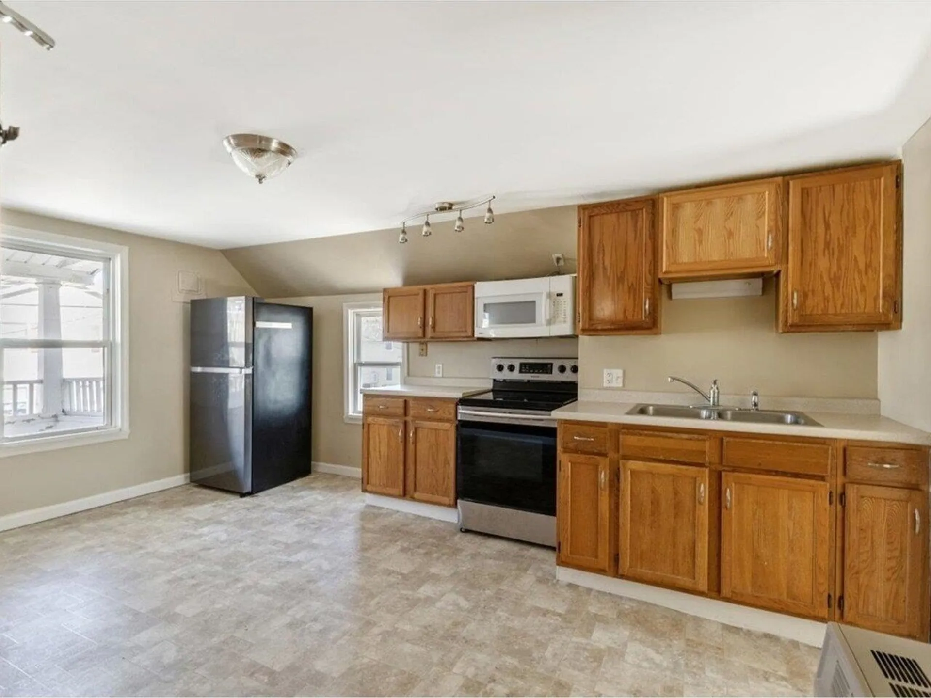 92 West Street Winooski VT 05404