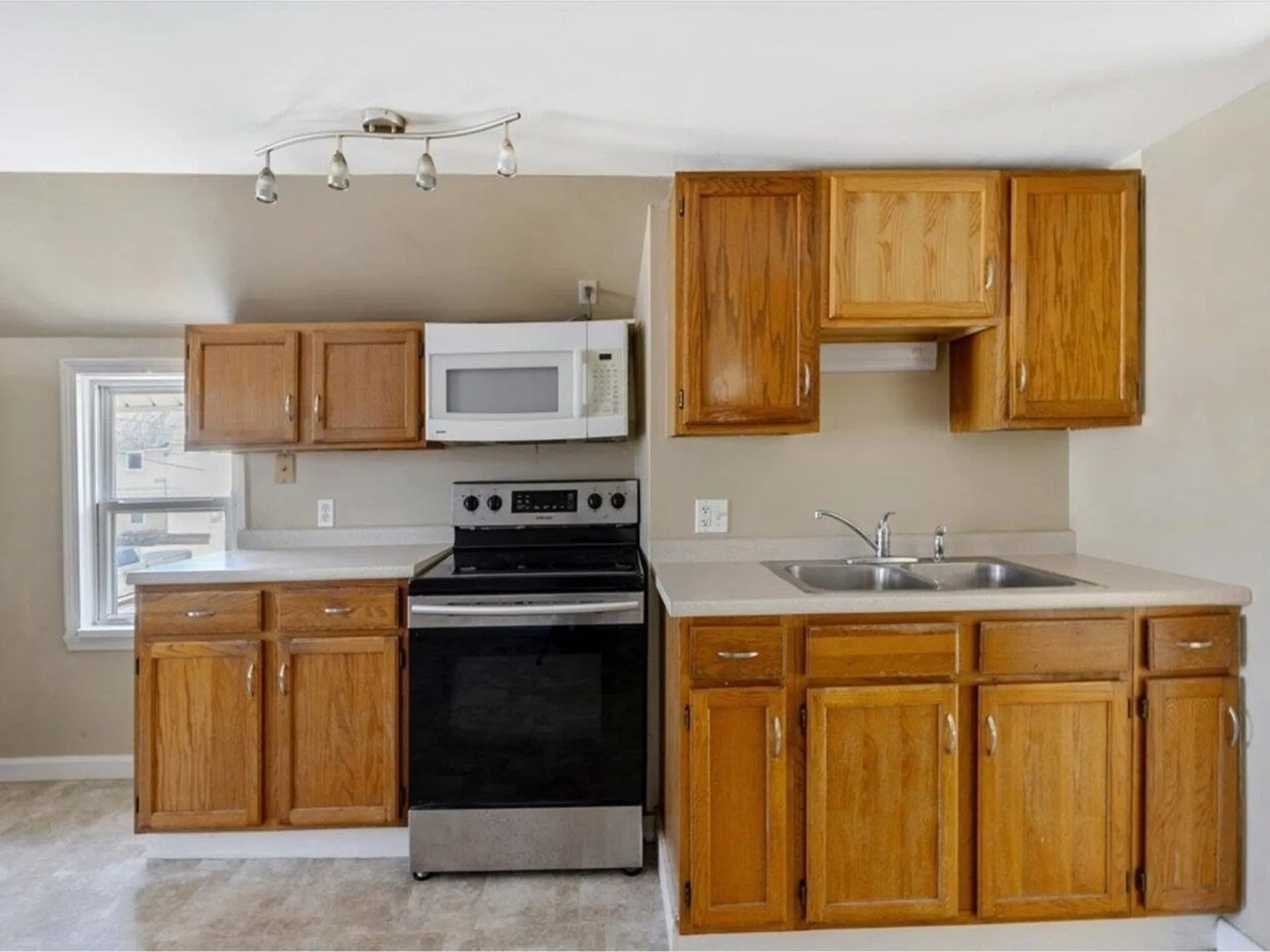 92 West Street Winooski VT 05404