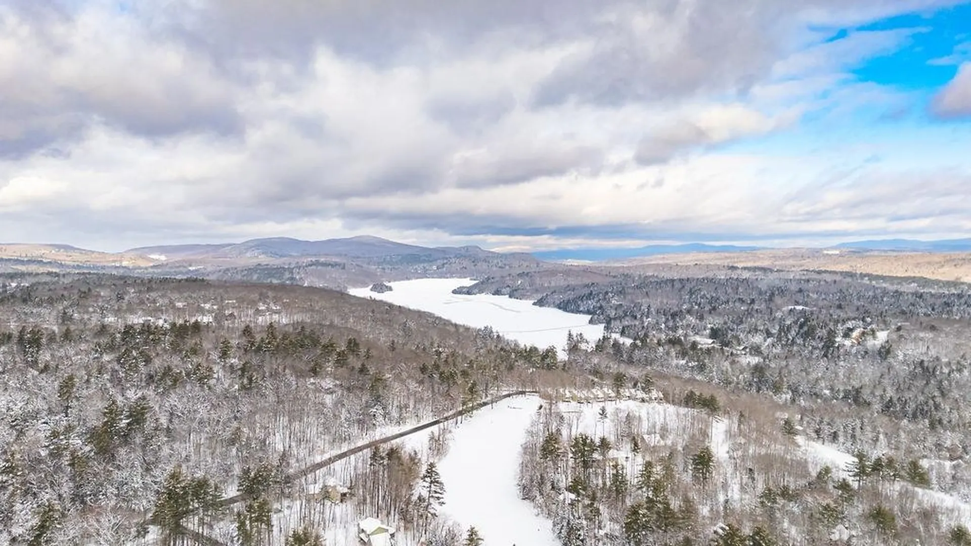 36 Greensward Drive Grantham NH 03753