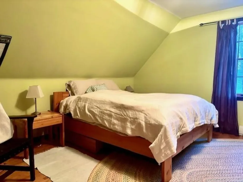 22 Port Wedeln Road Wolfeboro NH 03894