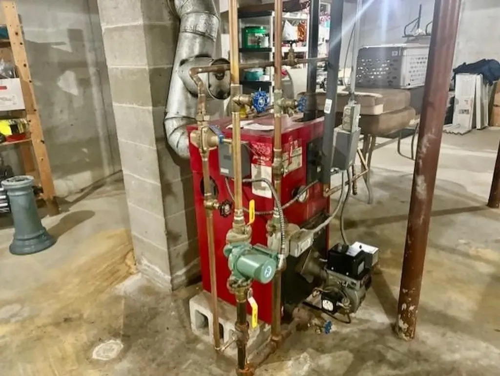 22 Port Wedeln Road Wolfeboro NH 03894