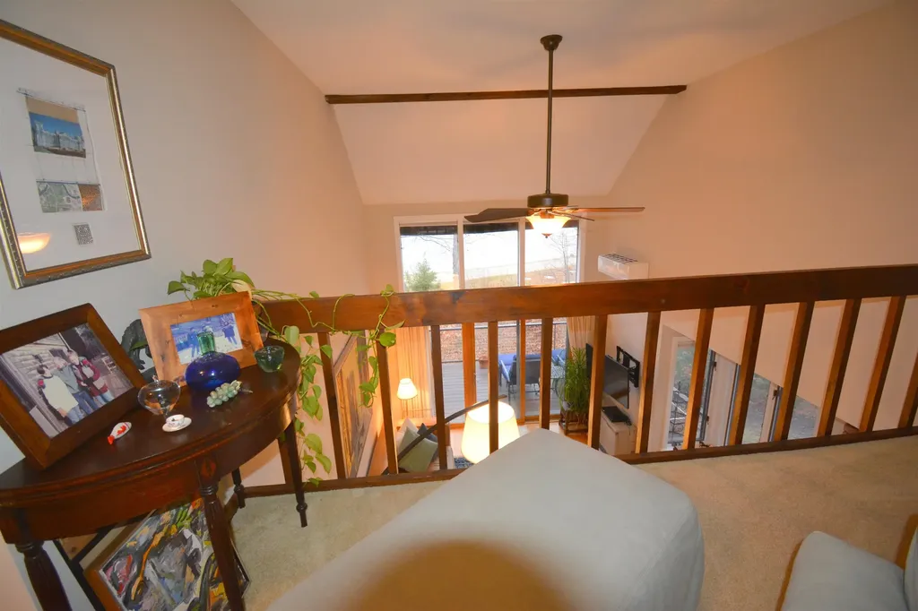 48 Old Beach Circle Grantham NH 03753