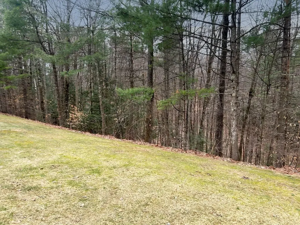 24 Pointe Drive Essex VT 05452