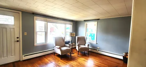 37 Rowe Avenue Keene NH 03431