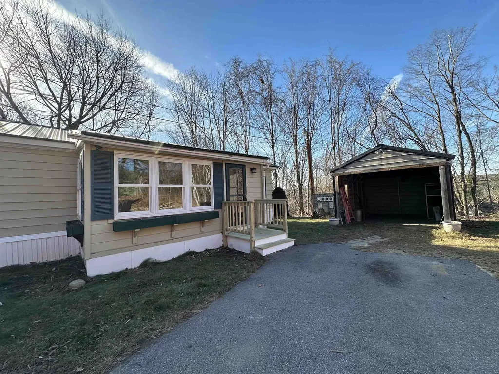 66 Michigan Street Winchester NH 03470