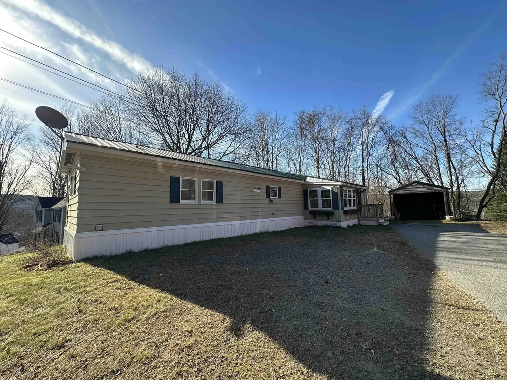 66 Michigan Street Winchester NH 03470