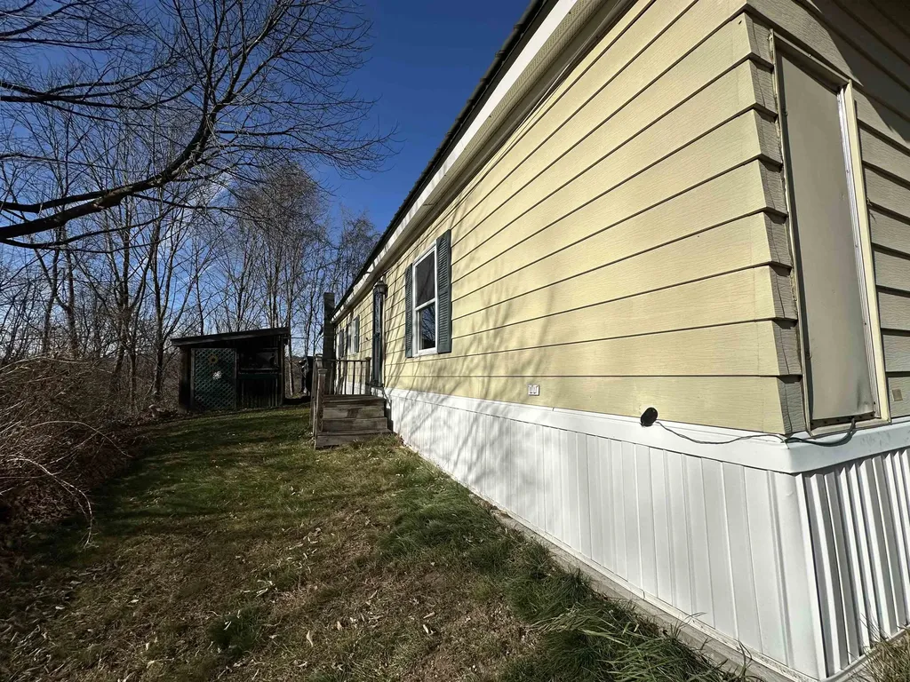 66 Michigan Street Winchester NH 03470