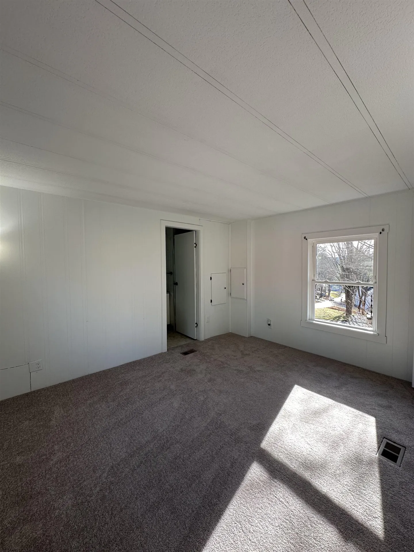 66 Michigan Street Winchester NH 03470