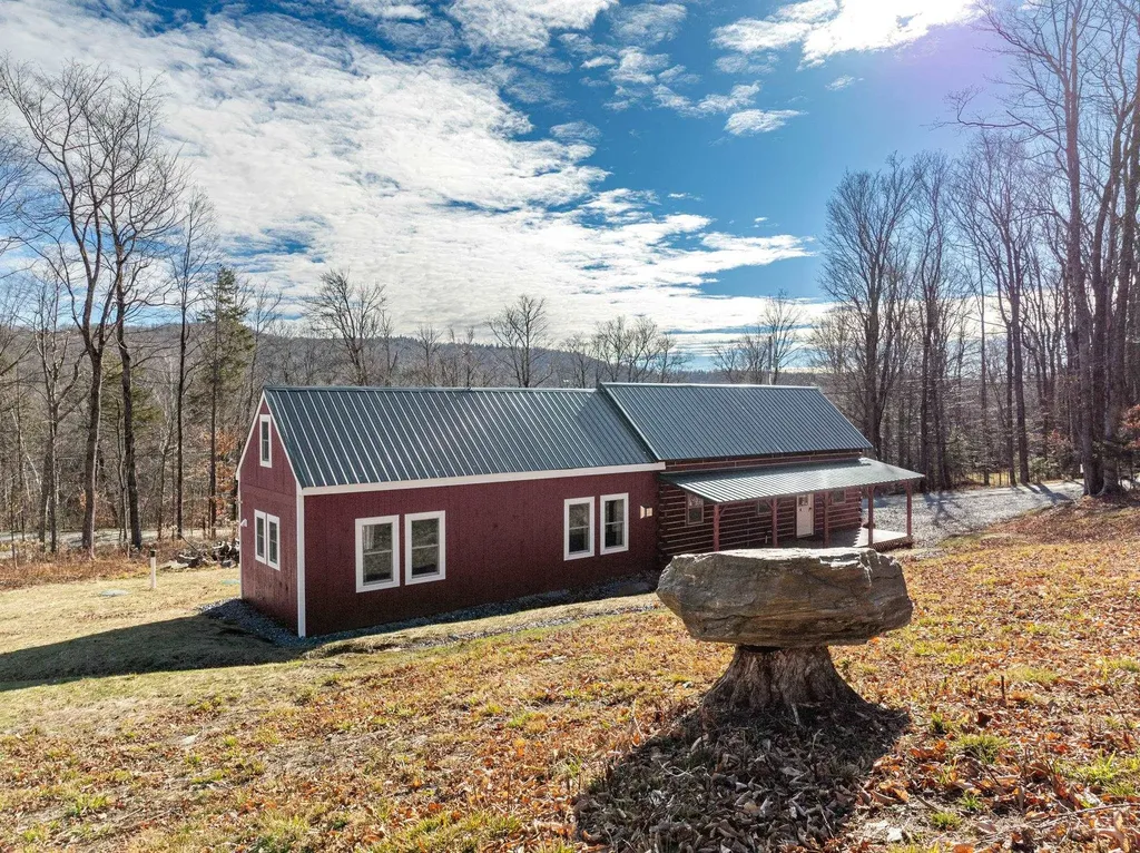 24 Blackberry Lane Dover VT 05356