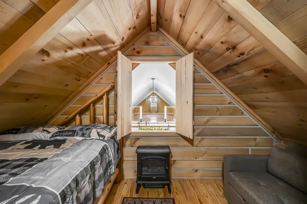 24 Blackberry Lane Dover VT 05356