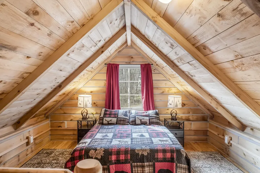 24 Blackberry Lane Dover VT 05356