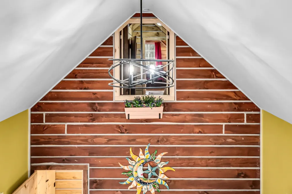 24 Blackberry Lane Dover VT 05356