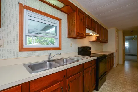 310 Salmon Avenue Portsmouth NH 03801