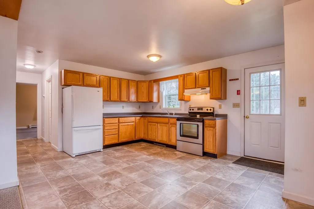 1295 Nh Route 16 Dummer NH 03588