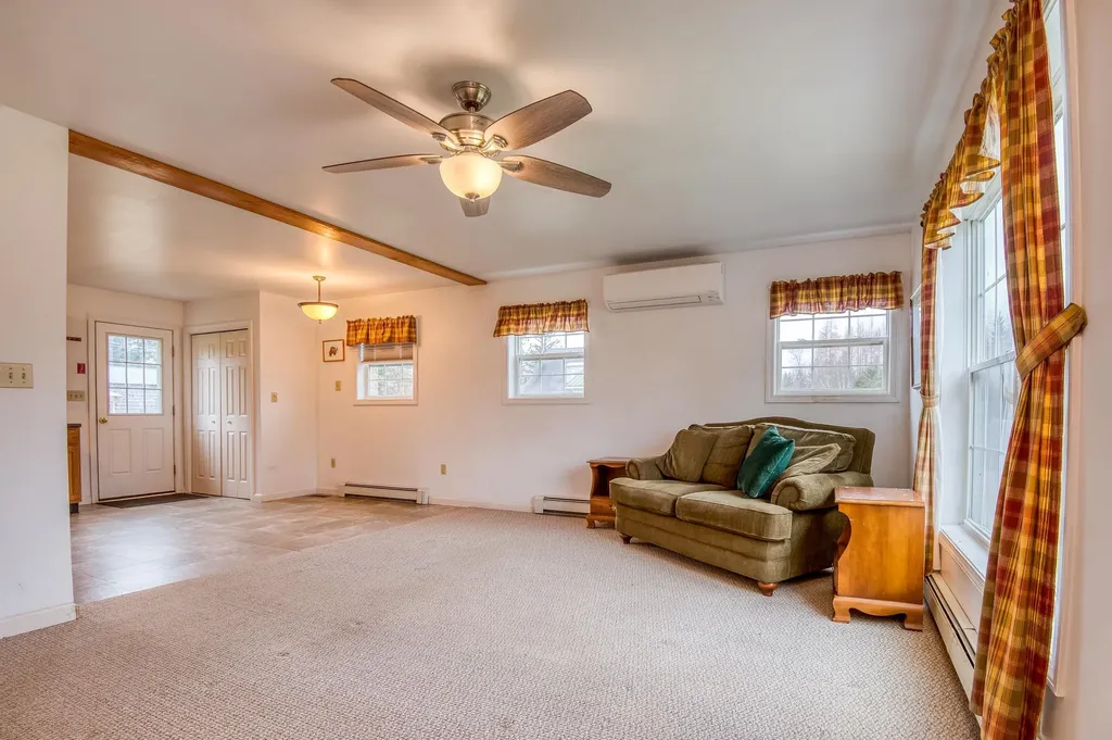 1295 Nh Route 16 Dummer NH 03588