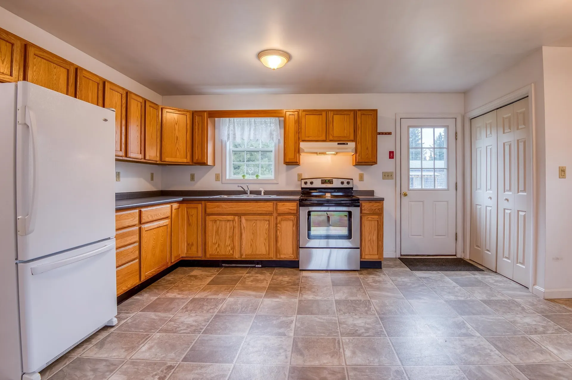 1295 Nh Route 16 Dummer NH 03588