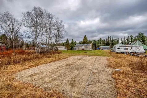 1295 Nh Route 16 Dummer NH 03588