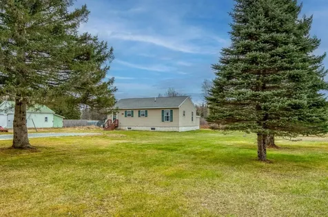 1295 Nh Route 16 Dummer NH 03588