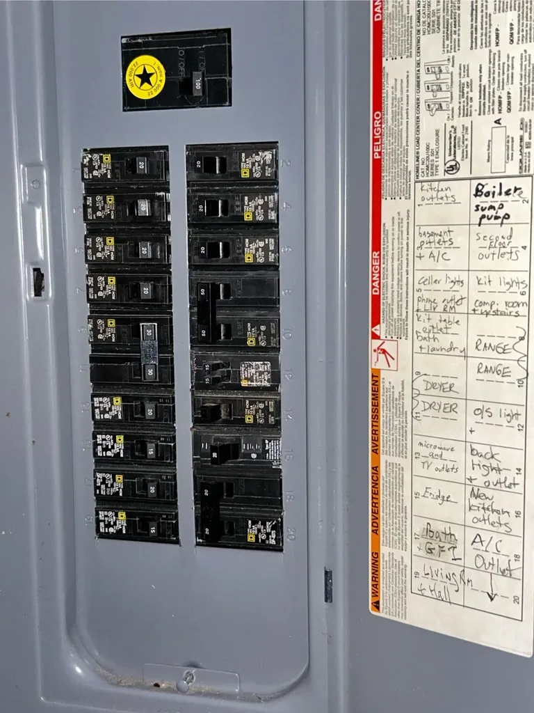 48 Maple Square Franklin NH 03235