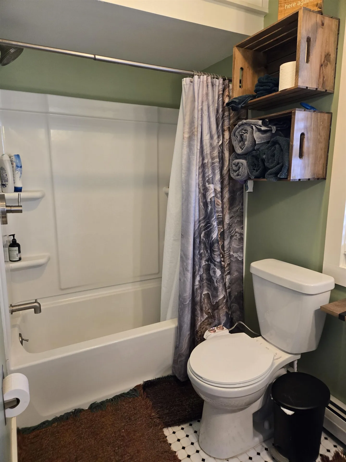 48 Maple Square Franklin NH 03235