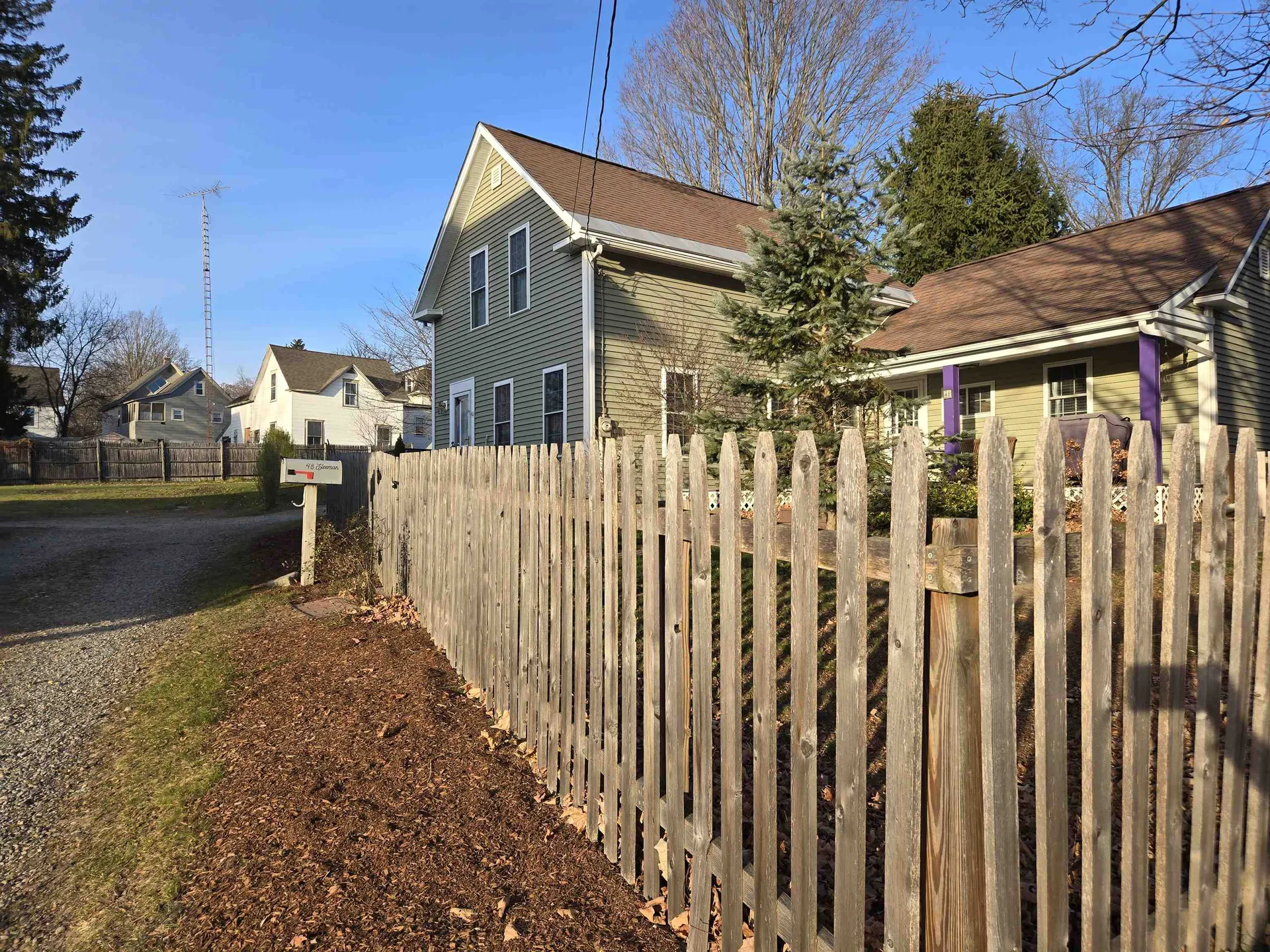 48 Maple Square Franklin NH 03235