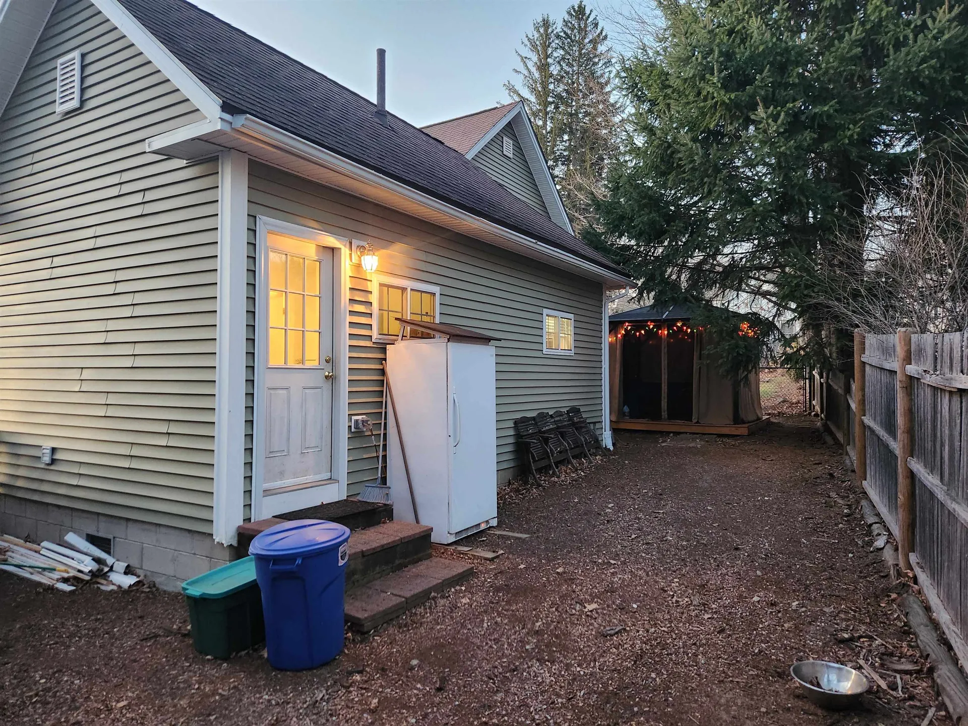 48 Maple Square Franklin NH 03235