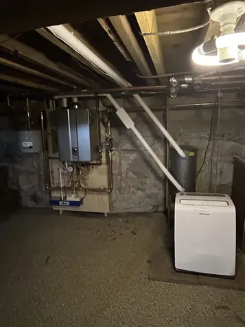 48 Maple Square Franklin NH 03235