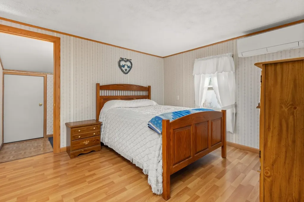 81 Milton Road Rochester NH 03868