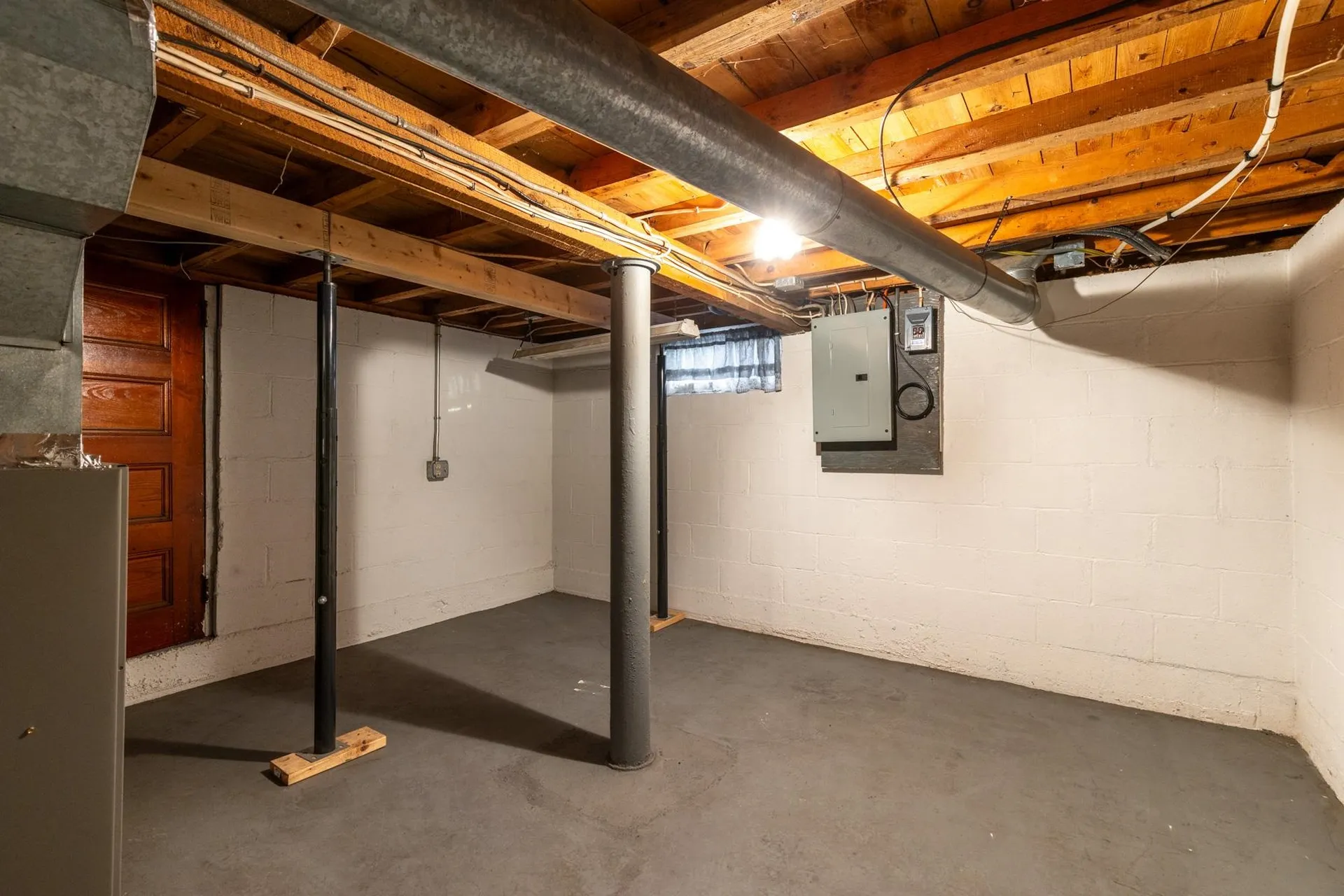 81 Milton Road Rochester NH 03868