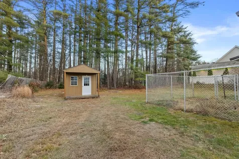 81 Milton Road Rochester NH 03868