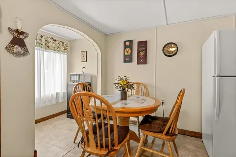 81 Milton Road Rochester NH 03868