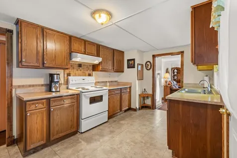 81 Milton Road Rochester NH 03868