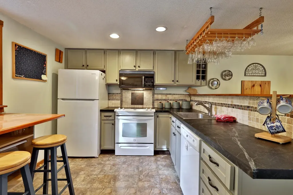 57 Toad Road Killington VT 05751