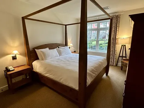 102 Forest 107 / Iii Drive Warren VT 05674