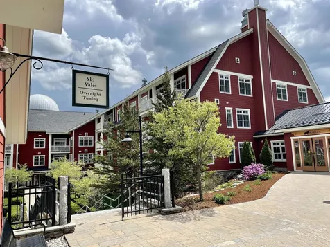 102 Forest 107 / Iii Drive Warren VT 05674