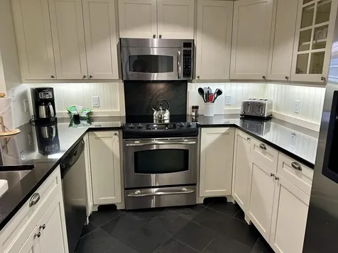 102 Forest 107 / Iii Drive Warren VT 05674