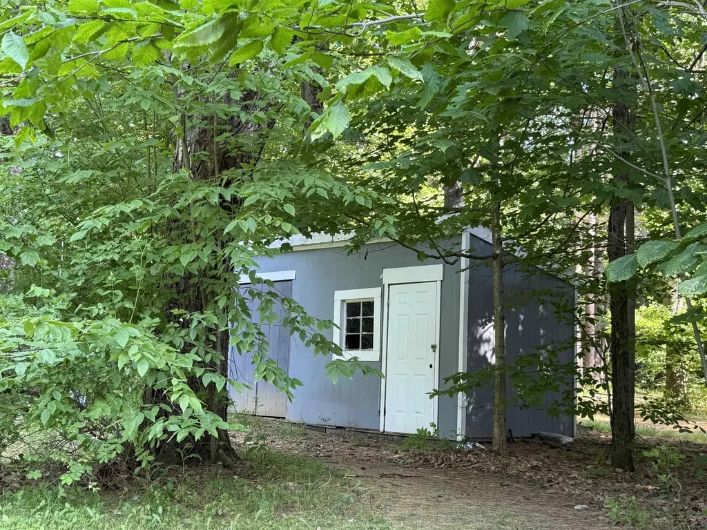 37 Cootey Lane Wallingford VT 05773