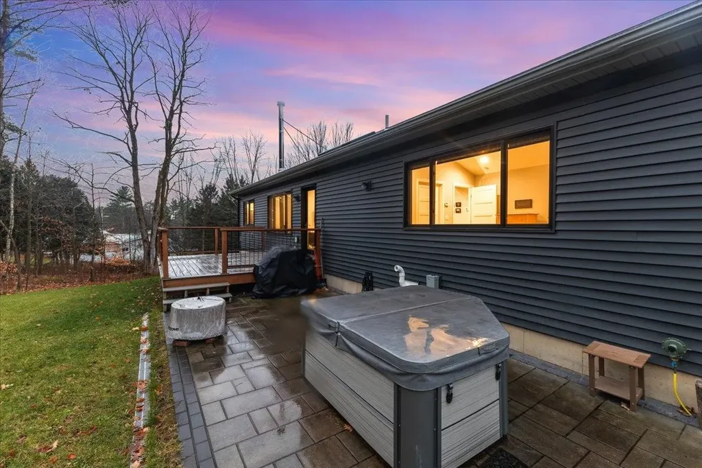 127 Indian Brook Road Essex VT 05452