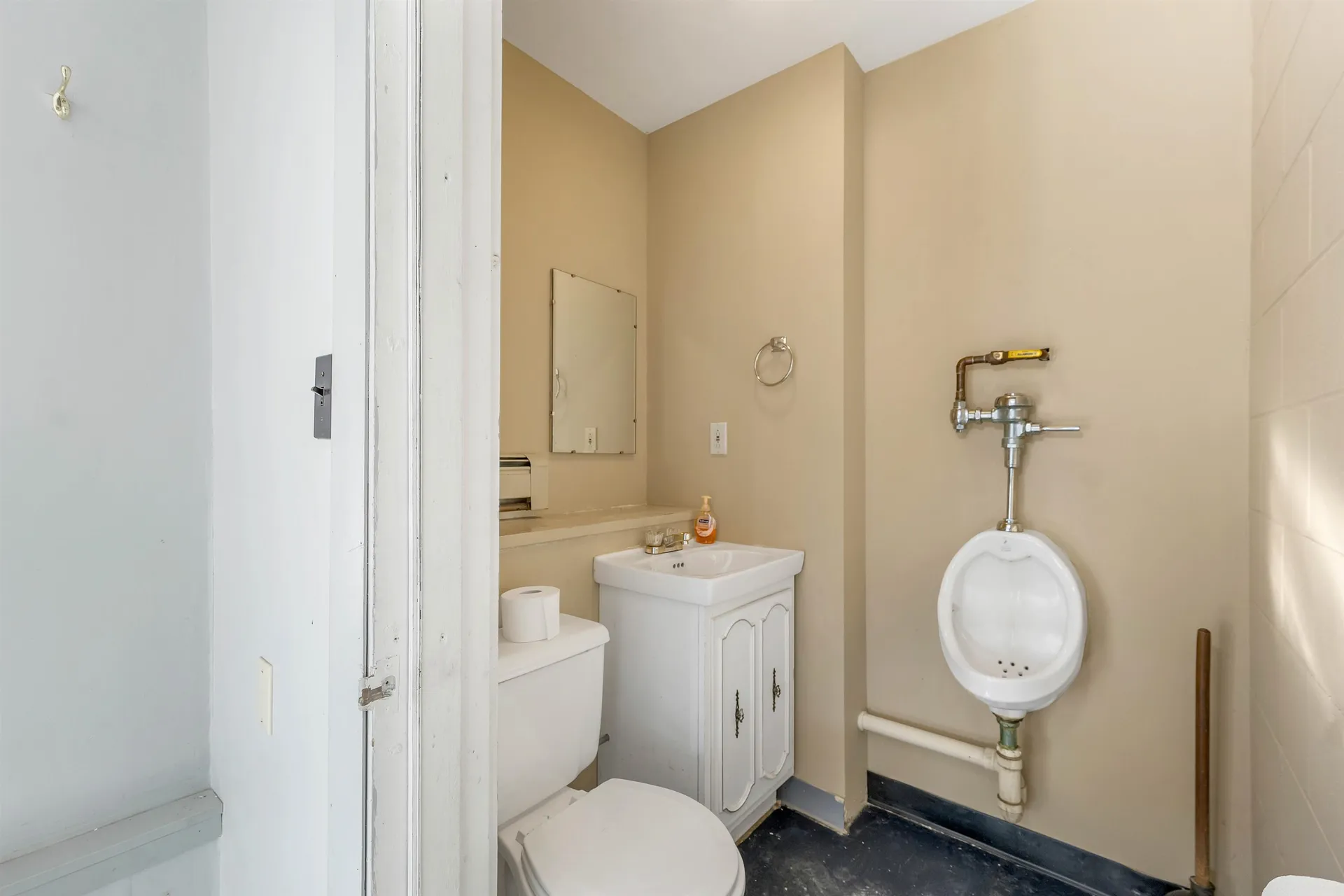 480 Route 3 South Carroll NH 03595