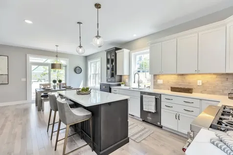 22 Treeline Drive Auburn NH 03032