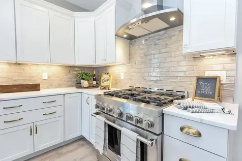 22 Treeline Drive Auburn NH 03032