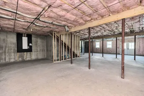 22 Treeline Drive Auburn NH 03032