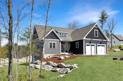 22 Treeline Drive Auburn NH 03032