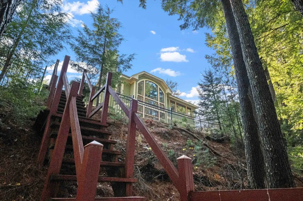 147 Pemi River Road Thornton NH 03285