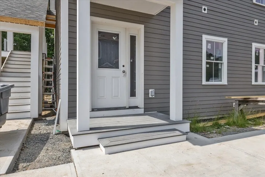 49 Gardner Lane Waterbury VT 05676